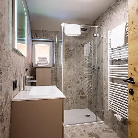 Dorfstudio סול